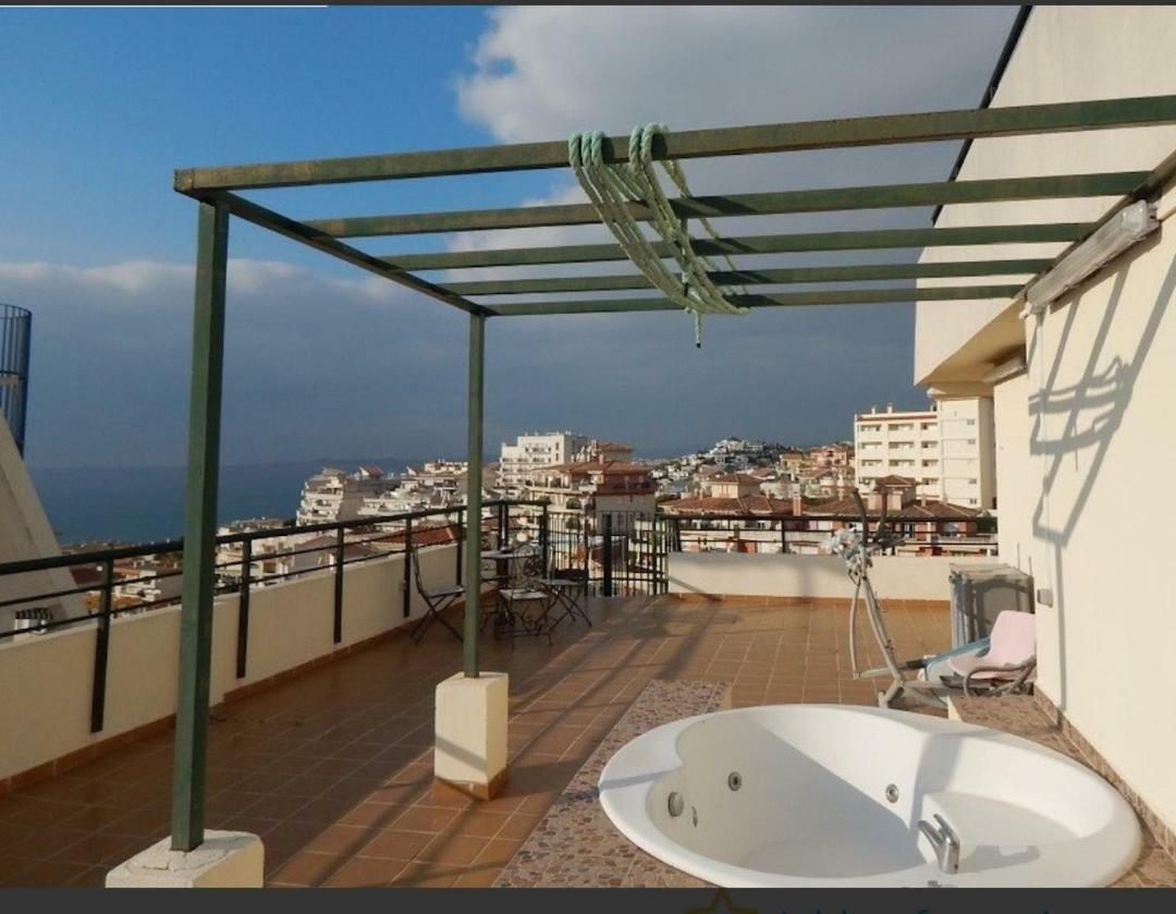 Atico 3 Habitaciones Benalmadena Costa Con Jacuzzi Y Barbacoa Privado Екстер'єр фото